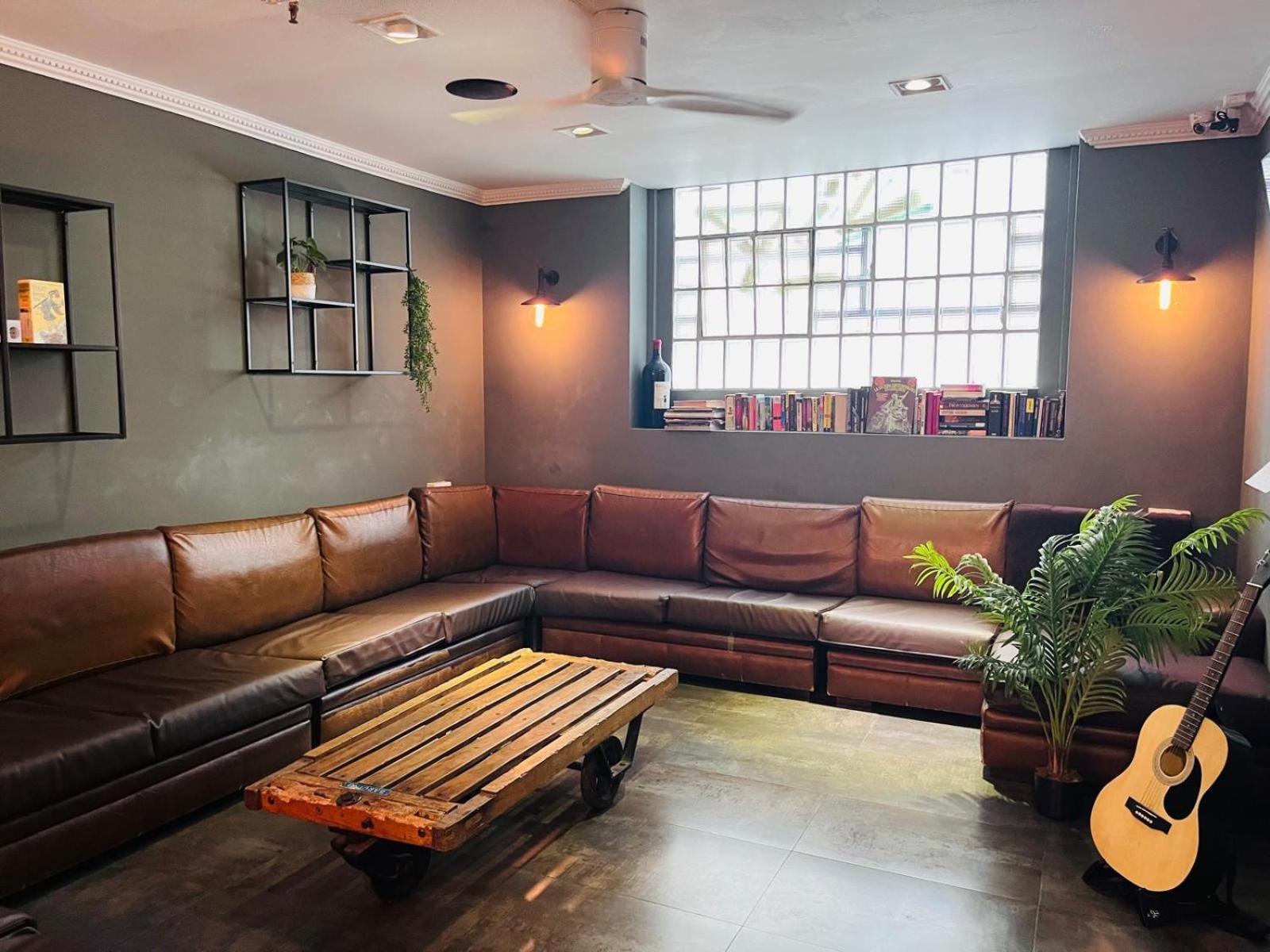 Black Swan Hostel Barcelona — Billeder 1